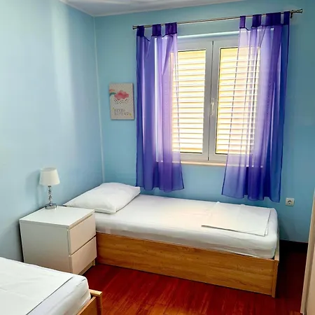 Appartement By The Sea Tisno, Murter - 14346