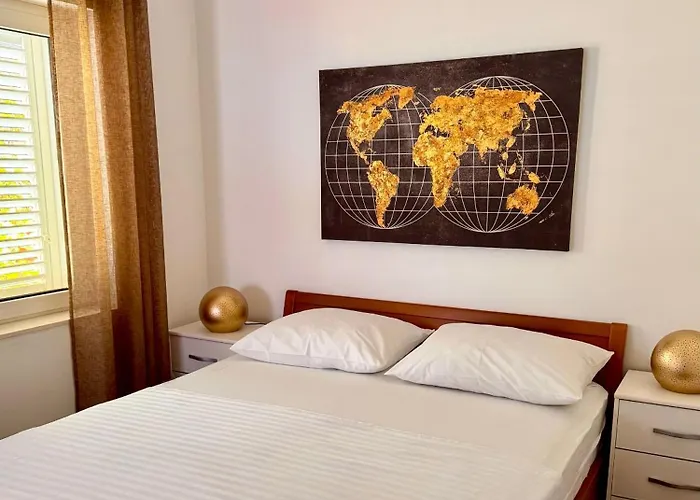 Appartamento By The Sea Tisno, Murter - 14346 Tisno